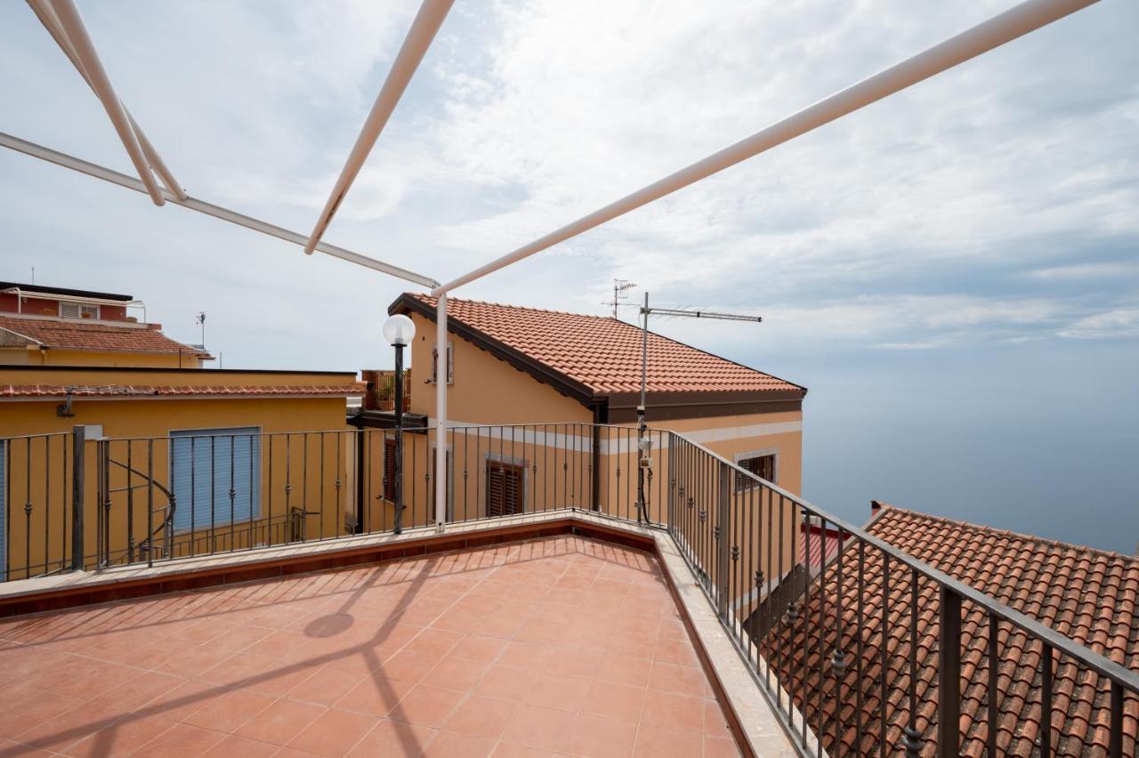 Castelmola Casa Chiocciola With Terraces Apartment Ngoại thất bức ảnh